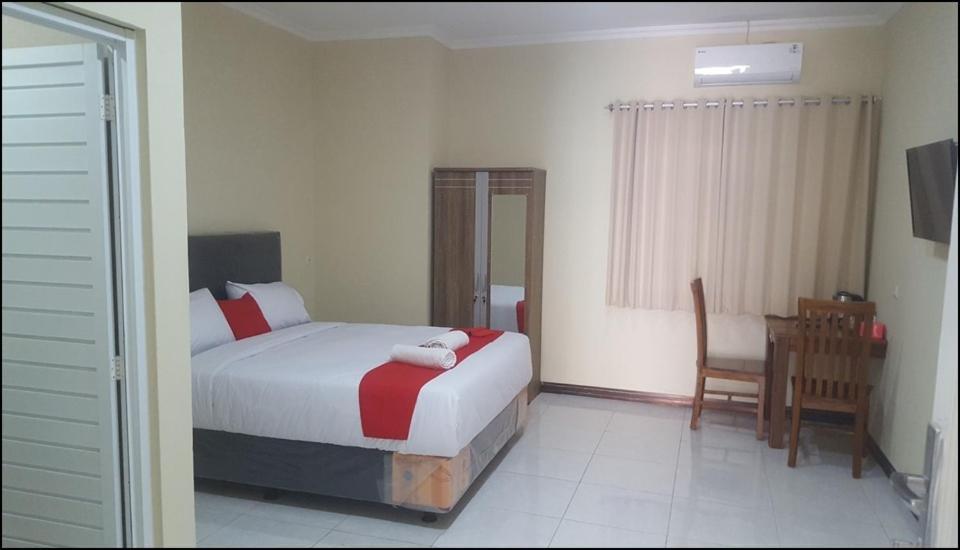 Roomz Budget Residence Семаранг Екстер'єр фото